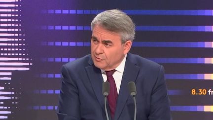 Xavier Bertrand, le président Les Républicains (LR) de la région Hauts-de-France, mercredi 1er mai 2024 sur franceinfo. (FRANCEINFO / RADIO FRANCE)