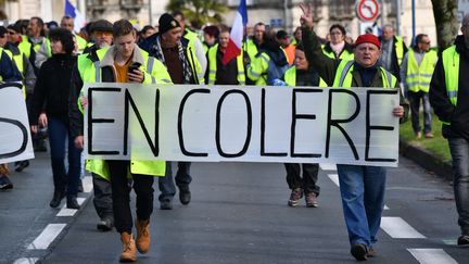 "Gilets jaunes" : les députés de la majorité face à la contestation