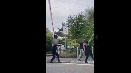 Val-d’Oise : un homme armé abattu par des agents de la sureté ferroviaire. (FRANCE 3)