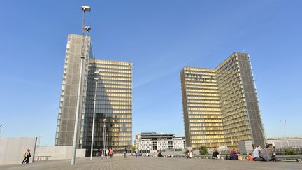 Les b&acirc;timents de la Bilioth&egrave;que nationale de France, photographi&eacute;s le 16 avril 2015.&nbsp; (ISABELLE HARSIN / SIPA)