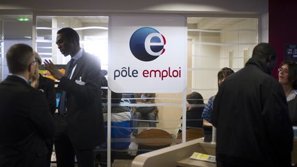 Dans une agence P&ocirc;le emploi, le 25 mars 2013, &agrave; Pantin (Seine-Saint-Denis). (FRED DUFOUR / AFP)