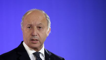 Le ministre des Affaires &eacute;trang&egrave;res, Laurent Fabius, le 7 septembre 2013 au Quai d'Orsay, &agrave; Paris. (JACKY NAEGELEN / REUTERS)