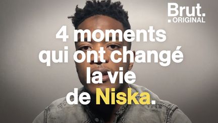 La naissance de son premier fils quand il avait 16 ans, le freestyle "Matuidi Charo", ses concerts en Afrique… Voilà 4 moments qui ont changé la vie de Niska.