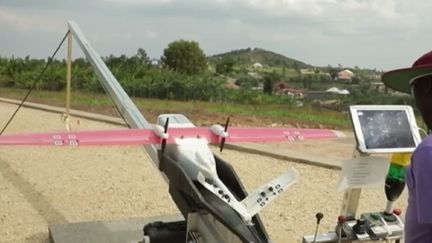 Rwanda : des drones qui sauvent des vies (FRANCE 2)