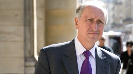 L'ancien procureur de Nanterre, Philippe Courroye, quitte le Conseil d'Etat, &agrave; Paris, le 6 septembre 2012. (MIGUEL MEDINA / AFP)