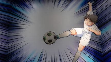 Fresque d'une exposition de "Captain Tsubasa" dans un centre commercial de Shanghai, le 9 juillet 2019. (WANG GANG / IMAGINECHINA)