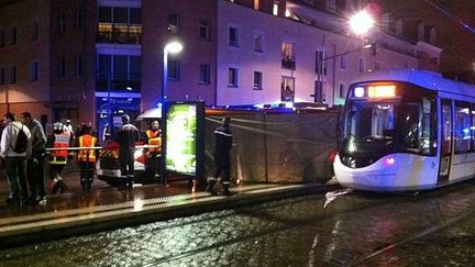 La&nbsp;station Avenue de Caen, o&ugrave; une jeune femme est morte &eacute;cras&eacute;e par un tram, le 28 janvier 2014 &agrave; Rouen (Seine-Maritime). (DIDIER MEUNIER / FRANCE 3 HAUTE-NORMANDIE)