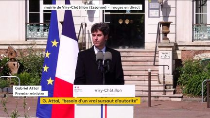 Gabriel Attal declares that he wants to open a debate on "the minority excuse"during a speech in Viry-Châtillon (Essonne), on April 18, 2024.