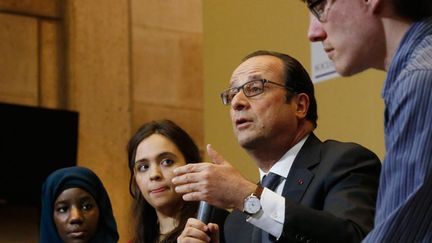 &nbsp; (Hollande ce mercredi au Conseil économique, social et environnemental (CESE) à Paris © REUTERS/Michel Euler)