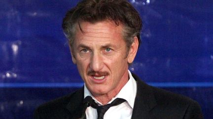 Pour ou contre la moustache de Sean Penn? (SIPA)