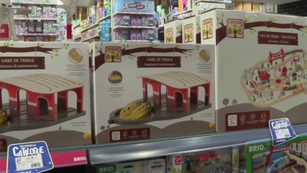 Noël et fêtes de fin d'année : le succès des jouets des marques distributeurs (France 3)