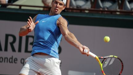 Rafael Nadal à l'entraînement à Roland-Garros (THOMAS SAMSON / AFP)