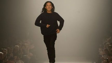 Alexander Wang lors du final de son défilé prêt-à-porter automne-hiver 2013-2014, à New York, le 9 février 2013
 (DON EMMERT / AFP)