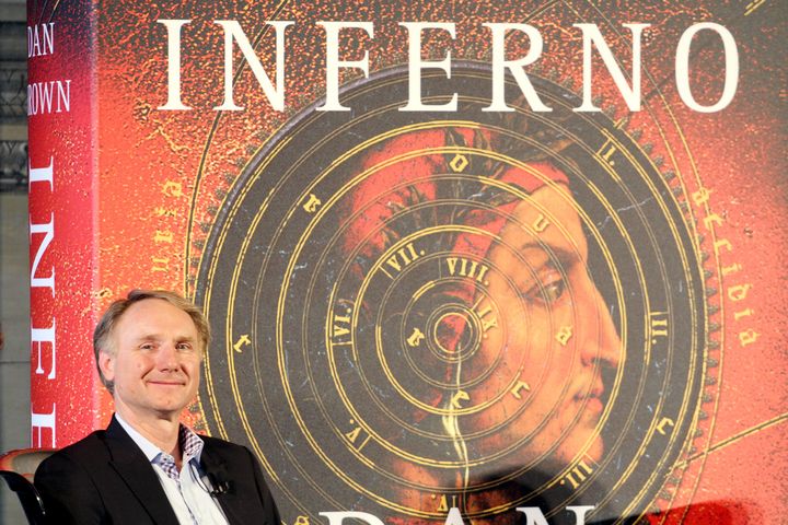 L'écrivain américain Dan Brown durantla conférence de presse de présentation de son roman "Inferno" à Florence, le 5 juin 2013 (CLAUDIO GIOVANNINI / AFP)