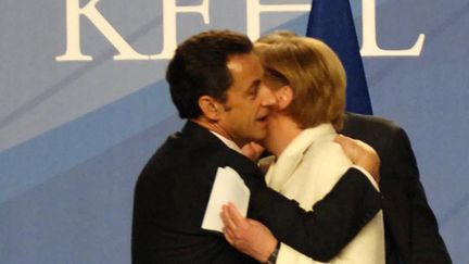 &nbsp; (Nicolas Sarkozy et Angela Merkel lors du sommet de l'OTAN en 2013 © MAXPPP)