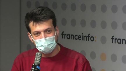 Samuel Grzybowski, porte-parole de la Primaire populaire, le 24 janvier 2022 sur franceinfo. (FRANCEINFO / RADIO FRANCE)