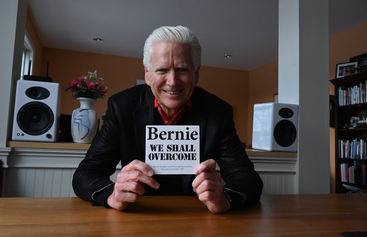 Todd Lockwood, propriétaire du studio local White Crow Audio où fut enregistré l'album&nbsp;"Bernie, We Shall Overcome" avec Bernie Sanders, candidat à l'élection présidentielle américaine en 2020 (TIMOTHY A. CLARY / AFP)