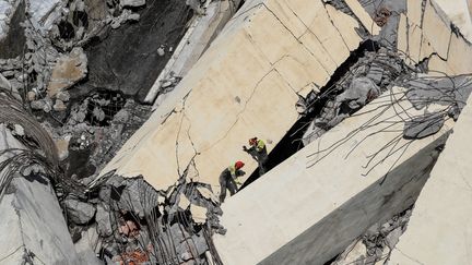 Effondrement d'un viaduc à Gênes : lendemain de catastrophe