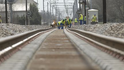 Photo d'illustration de travaux sur une&nbsp;voie ferrée. (MAXPPP)