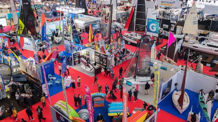 Vue des stands du Salon nautique international de Paris, le 4 décembre 2021. (DAVID ADEMAS / OUEST-FRANCE / MAXPPP)