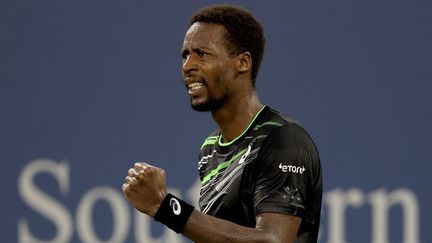 Gaël Monfils, ici au deuxième tour du tournoi de Cincinnati, le 18 août 2021. (MATTHEW STOCKMAN / GETTY IMAGES NORTH AMERICA / AFP)