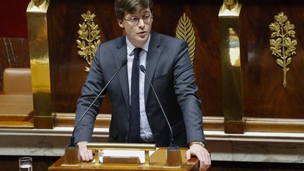 Renaissance deputy Sacha Houlié at the National Assembly, in Paris, December 11, 2023. (LUDOVIC MARIN / AFP)