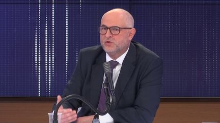 Laurent Pietraszewski,&nbsp;secrétaire d'Etat chargé des Retraites et de la Santé au travail était l'invité du "8h30 franceinfo", dimanche 24 janvier 2021. (FRANCEINFO / RADIOFRANCE)