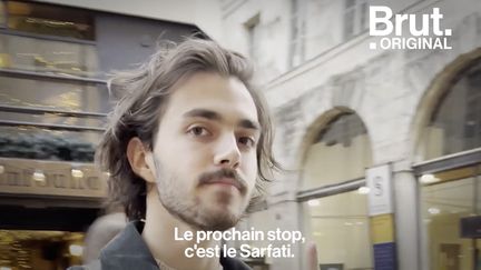 VIDEO. Une journée avec Panayotis Pascot dans les rues de Paris (BRUT)