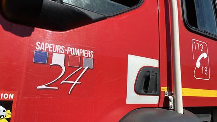 Camion des sapeurs-pompiers de Dordogne, en février 2022 (Photo d'illustration). (MARC BERTRAND/RADIO FRANCE)