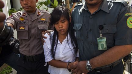 Mary Jane Veloso, une Philippine de 30 ans condamn&eacute;e &agrave; mort pour trafic de drogue, arrive au tribunal de Sleman, sur l'&icirc;le de Java (Indon&eacute;sie), le 3 mars 2015. (SURYO WIBOWO / AFP)