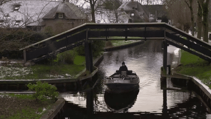 Pays-Bas : à la découverte de Giethoorn, la Venise hollandaise