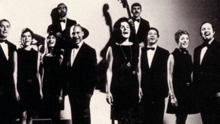 Ward Swingle (à gauche) et les Swingle Singers
 (capture YouTube)