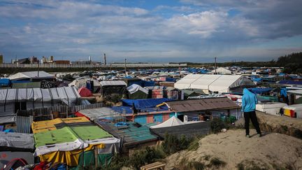 La "Jungle" de Calais avant son d&eacute;mant&egrave;lement pr&eacute;vu par les autorit&eacute;s. (SADAK SOUICI/WOSTOK PRESS / MAXPPP)