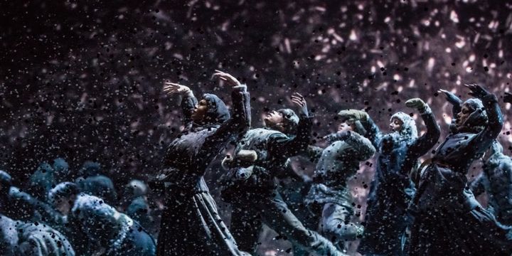 La danse des flocons de Sidi Larbi Cherkaoui
 (Agathe Poupeney/Opéra national de Paris)