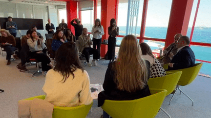 À Marseille, l’ouverture d’une salle de shoot en centre-ville inquiète les riverains. Martine Vassal, la présidente de la métropole d’Aix-Marseille-Provence, souhaite une concertation pour trouver un nouveau lieu.