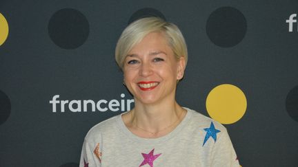 Clara Oudy, rédactrice en chef de la collection documentaire "Ils font la France" sur Numéro 23. (RADIO FRANCE / JEAN-CHRISTOPHE BOURDILLAT)