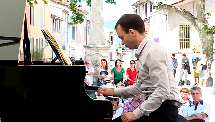 Le pianiste amateur Tristan Legris 
 (France 3 / Culturebox)