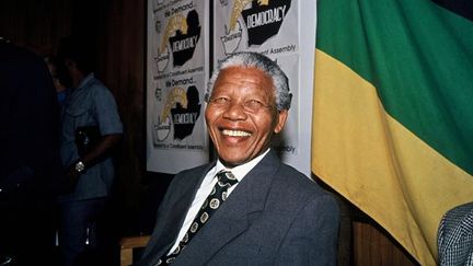 Nelson Mandela en mars 1992 à Pretoria, lors d'une conference de presse à la veille du référendum sur la poursuite des réformes en Afrique du Sud. Libéré depuis deux ans, il présidait alors le Congrès national africain (ANC).
 (Kuus / Sipa)