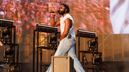 Le rappeur Damso lors de la première journée du Delta Festival à Marseille, le 23 août 2023. (GILLES BADER / MAXPPP)