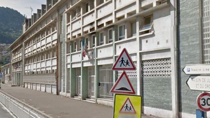 La façade de l'école maternelle Ariane-Muriers, à Nice. (GOOGLE STREET VIEW / FRANCETV INFO)