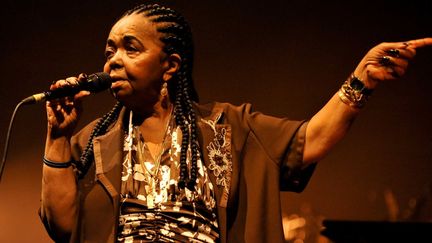 Cesaria Evora en concert à Paris en 2011, l&#039;année de sa disparition
 (URMAN LIONEL/SIPA)