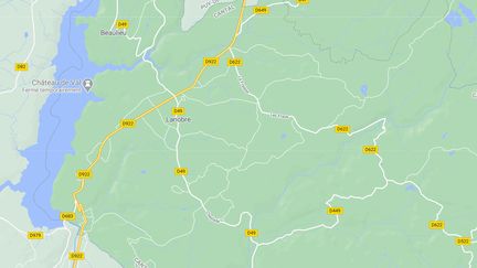 Un homme s'est retranché à son domicile de Lanobre (Cantal), samedi 27 mars 2021, avant de se rendre, blessé par les gendarmes qu'il avait visés. (GOOGLE MAPS)