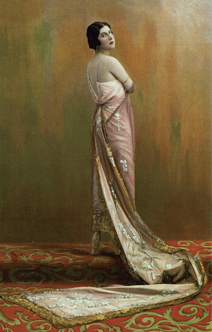 Grande robe de soirée, modèle Salomé, couverture pour le numéro 182, 