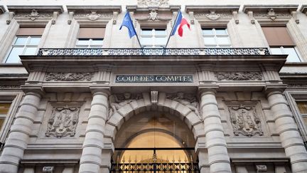 La façade de la Cour des comptes, à Paris, le 16 décembre 2020. (MARTIN NODA / HANS LUCAS / AFP)