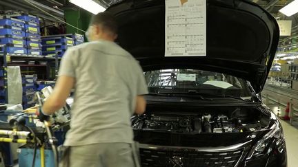 Automobile : baisse des ventes de voitures pour le sixième mois consécutif