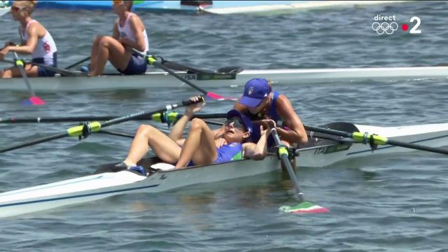 Aviron : revivez la course au suspense incroyable qui a vu les Françaises Claire Bove et Laure Tarantola obtenir la médaille d'argent.