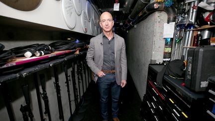 Le patron d'Amazon Jeff Bezos, le 15 octobre 2018, à San Francisco (Etats-Unis). (PHILLIP FARAONE / GETTY IMAGES NORTH AMERICA / AFP)