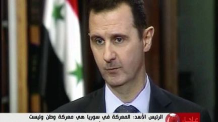 Le pr&eacute;sident syrien Bachar al-Assad lors de son interview diffus&eacute;e par la cha&icirc;ne du Hezbollah libanais, jeudi 30 mai 2013. (AL-MANAR / AFP)