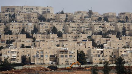 La colonie de&nbsp;Ramat Shlomo, dans l'Est de Jérusalem, le 28 décembre 2016. (AHMAD GHARABLI / AFP)