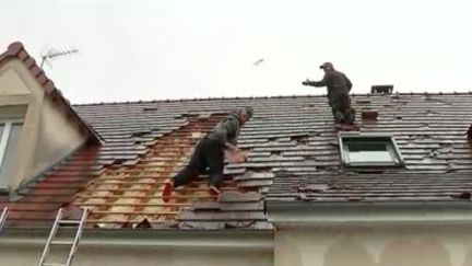 Météo : Châteauroux frappé par la grêle et les orages (FRANCE 2)